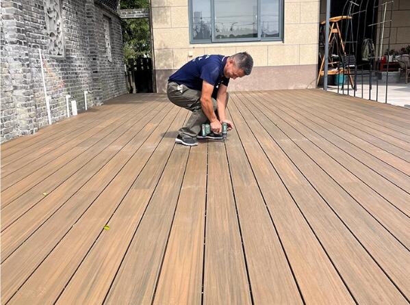 install wpc deck board 